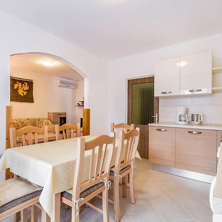 Apartment Fiorina Medulin Ngoại thất bức ảnh