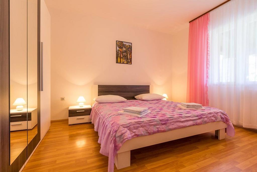 Apartment Fiorina Medulin Ngoại thất bức ảnh